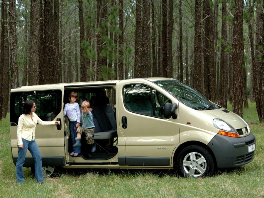  Renault Trafic 2001 года  (ZA) (фото 6 из 12)
